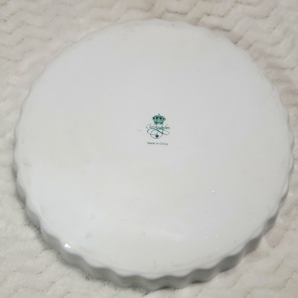 9" Christine Holm Quiche Dish - Picture 2 of 4